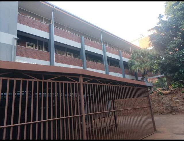 3 BEDROOM COMPLEX FOR SALE IN ARCADIA